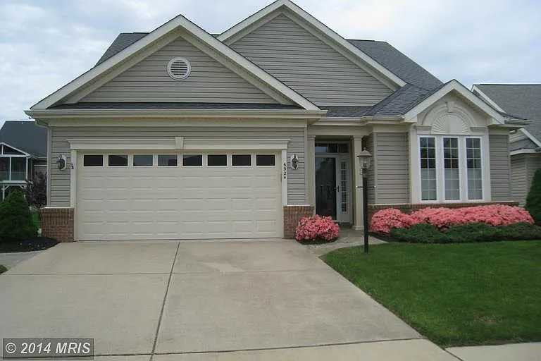 6924 Sunday Silence Ct photo 1