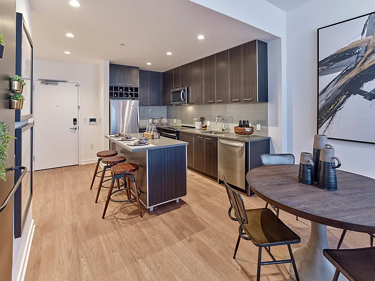 Premiere Residences — Photo 6