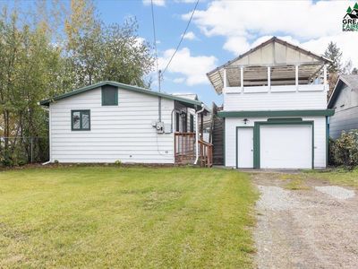 237 Ellingson St, North Pole, AK, 99701