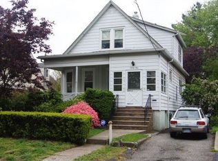 27 Spring St, Garfield, NJ 07026