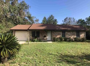 5620 Windham Rd, Milton, FL 32570