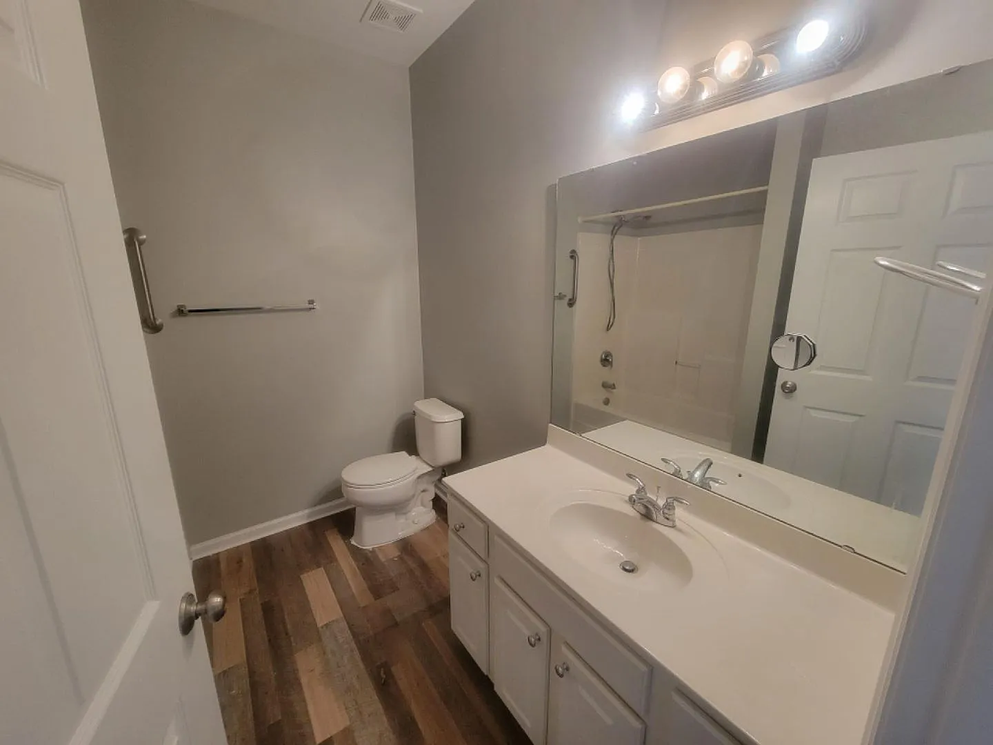 1013 Claret Lane, Morrisville, NC/Townhouse — Photo 3