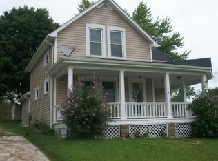 701 W Walnut St, Eldon, IA 52554