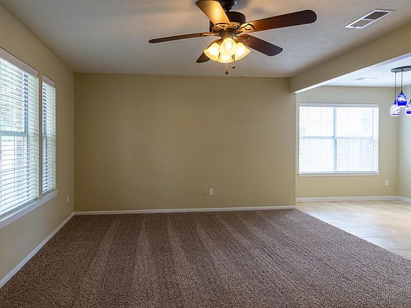 3rd image of 2520-22 Ashford Dr W #2522
