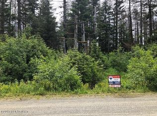 43191 Spruce Way, Chiniak, AK 99615