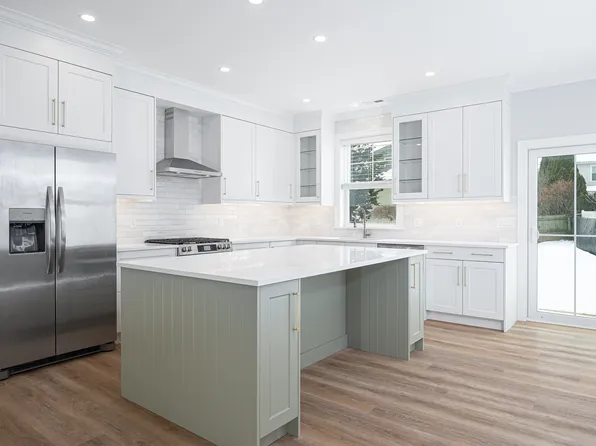 6 Edgewood St, Norwalk, CT 06854