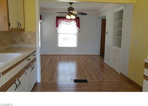 4th image of 7703 Deerfield Dr