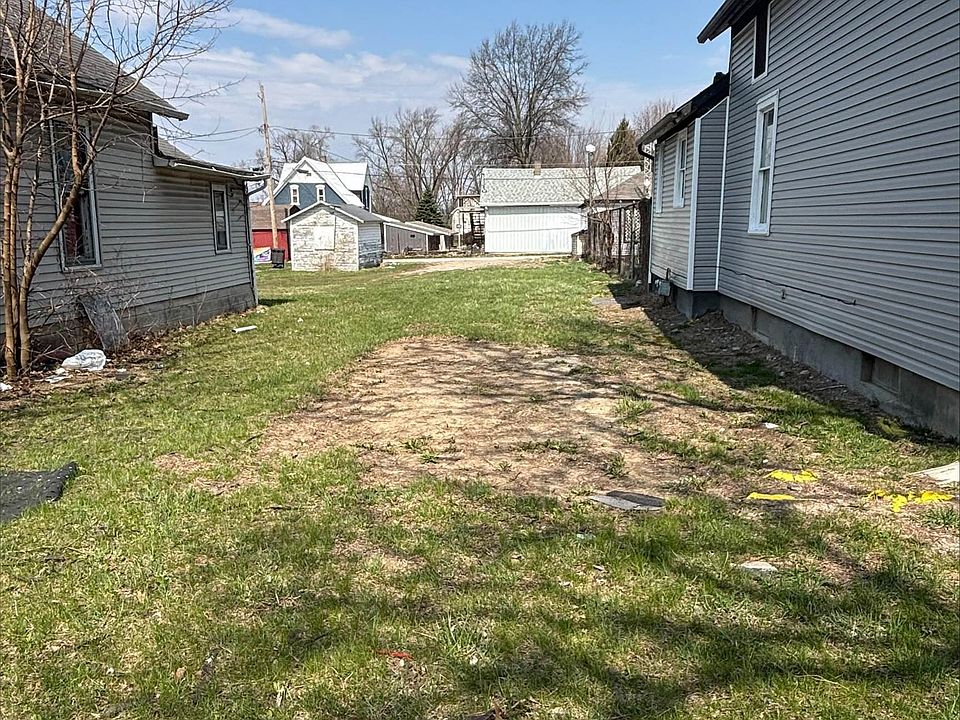 1st image of 2429 New Haven Ave