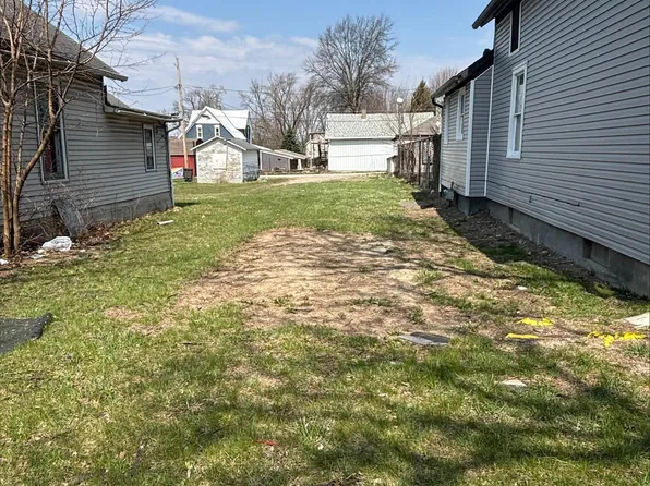 2429 New Haven Ave, Fort Wayne, IN 46803