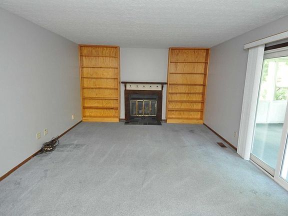 4th image of 5732 Killary Ct