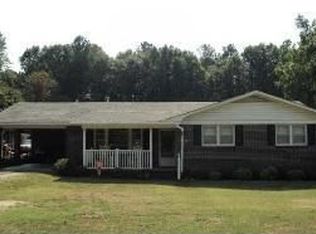 110 Edgewood Dr, Belton, SC 29627