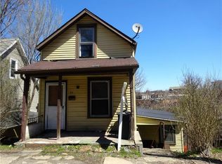 32 Mill St, Washington, PA 15301