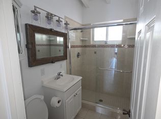 917 Lobster Ln, Key Largo, FL 33037