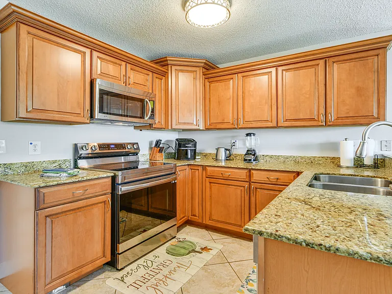 125 Windward Psge — Photo 12