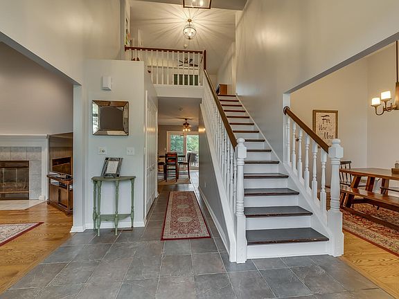 4th image of 53141 Holly Fern Ct