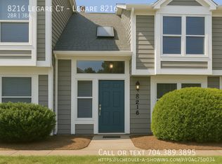 8216 Legare Ct, Charlotte, NC 28210