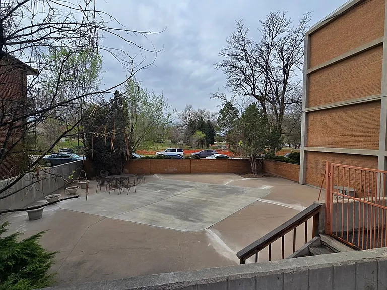 2500 S York St #215 — Photo 13