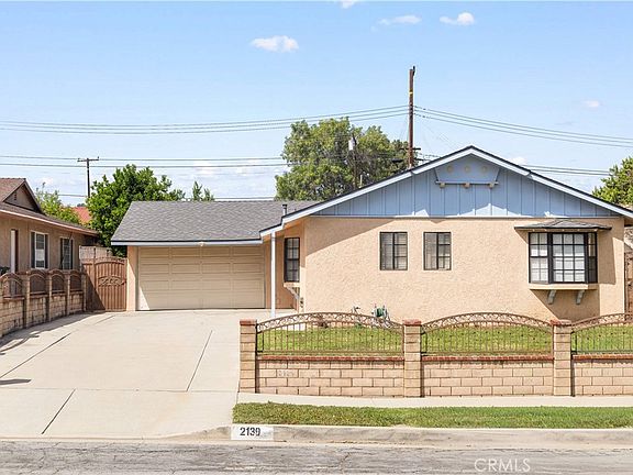 3rd image of 2139 Vivero Dr