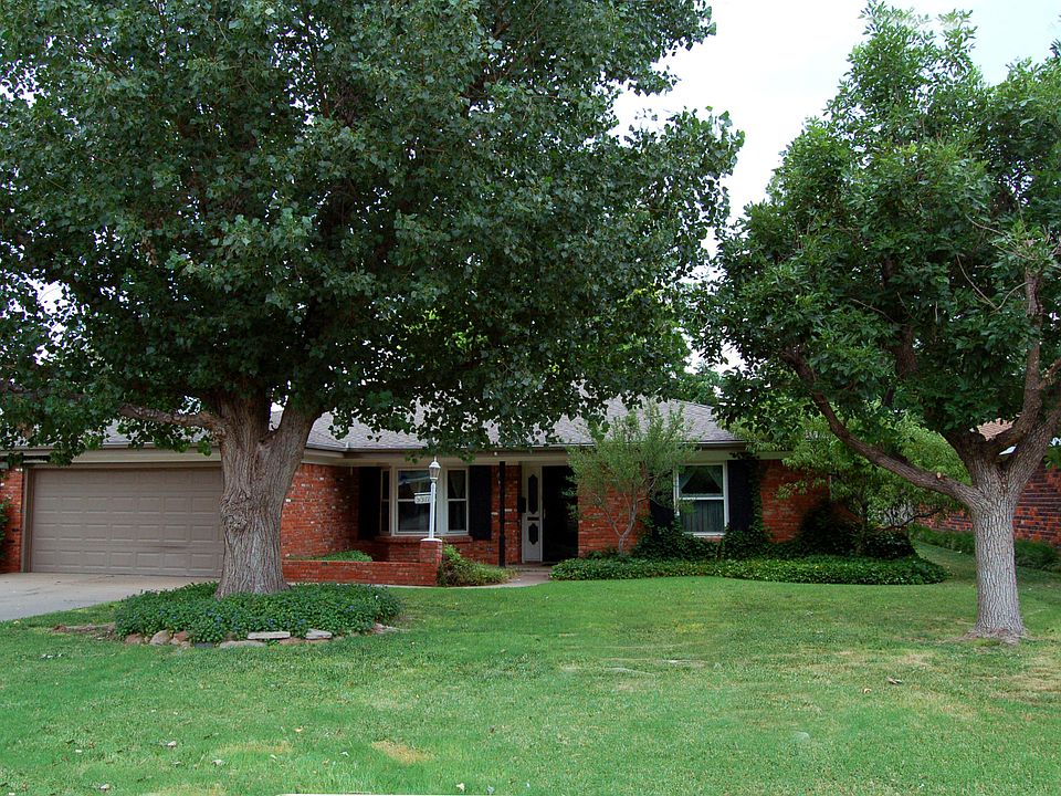 1st image of 3311 Bush Dr