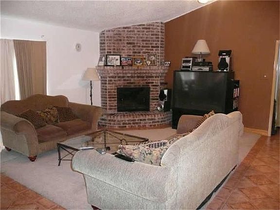 2nd image of 11410 Woodviolet Dr