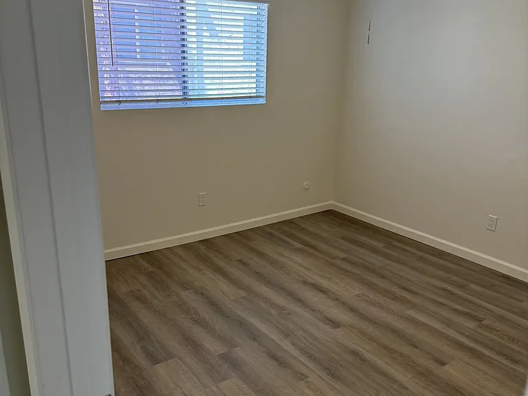 Vista del Sol Apartments — Photo 3