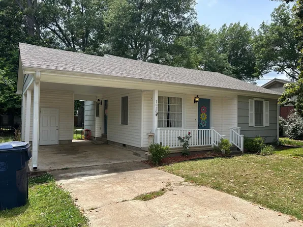 1030 Sycamore St, Tunica, MS 38676