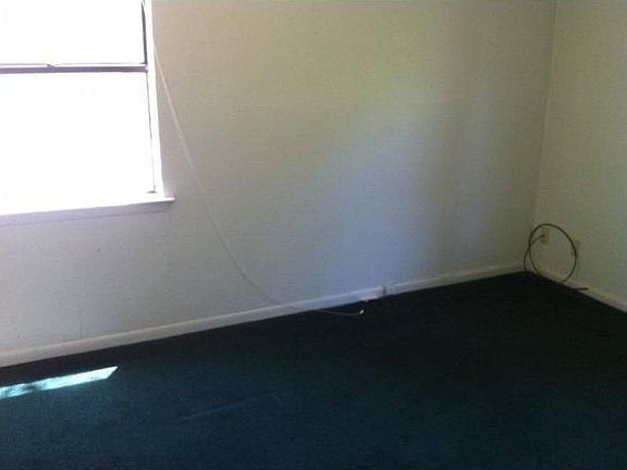 4th image of 519 Hensley Dr