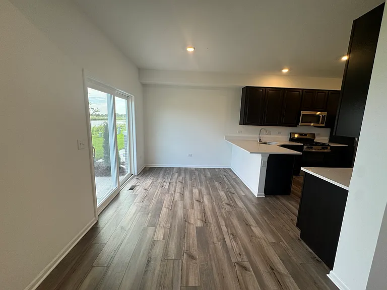 7714 Nightshade Ln — Photo 7