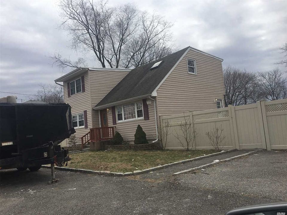 2nd image of 40 Oklahoma Ave