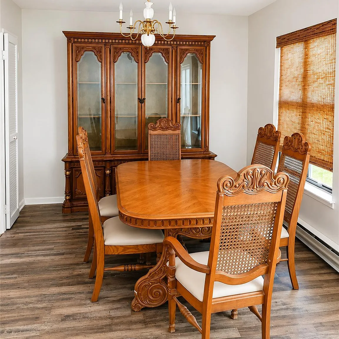 2 bed, 2.0 bath, 1200 sqft, $3,500 — Photo 3