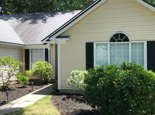 210 Candleberry Cir, Goose Creek, SC 29445