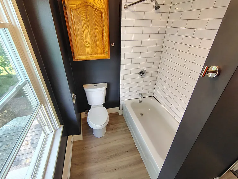 60 Harrison St #2 — Photo 8