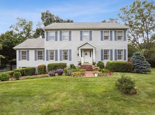 31 Corn Tassle Rd, Danbury, CT 06811