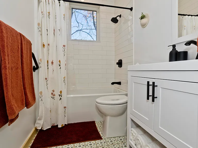 13A Oliver St — Photo 14