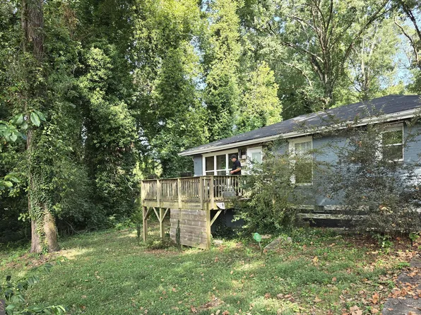 3220 Memorial Dr, Decatur, GA 30032
