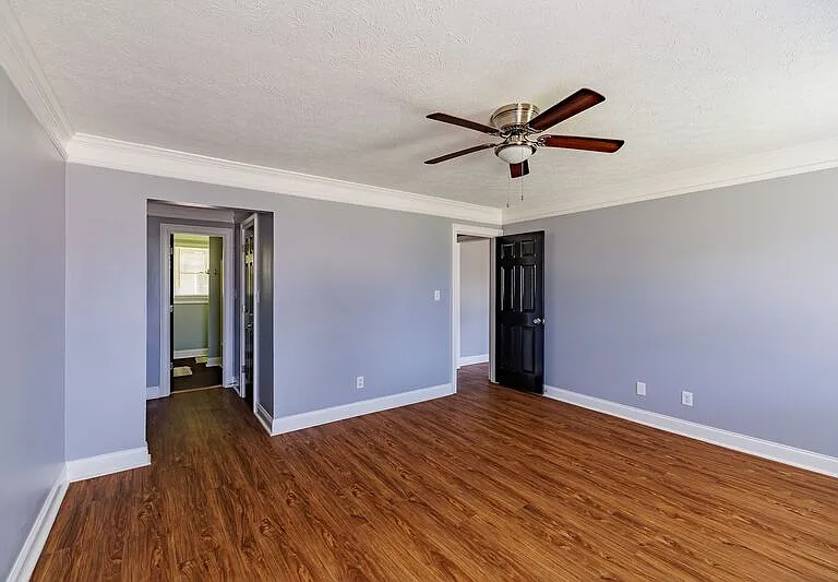 330 Monty Dr — Photo 20