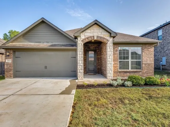 1013 Keystone Ct, Denton, TX 76207