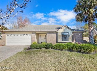 9977 Goshawk Dr E, Jacksonville, FL 32257