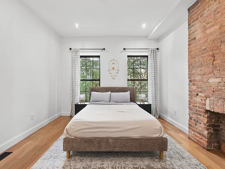 942 Pacific St #2 — Photo 16
