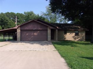 4211 Cherokee Cv, Springdale, AR 72764