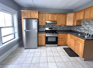 2 Raymond Ave APT 3C, Poughkeepsie, NY 12603