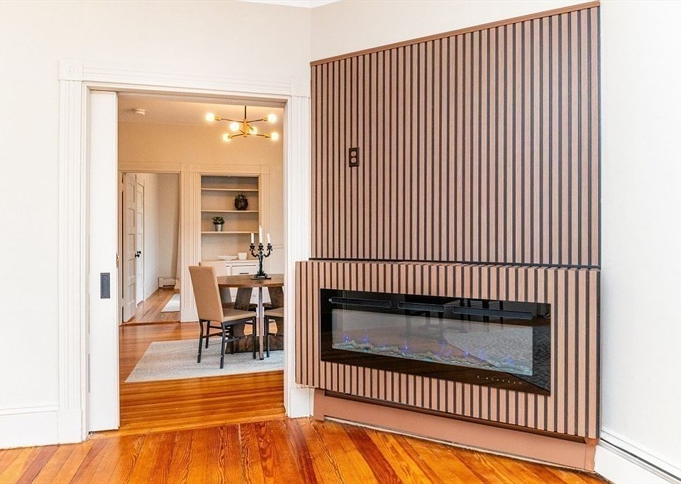 1st image of 8 Spring Garden St APT 3