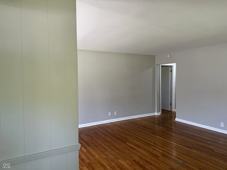 2107 W Coil St — Photo 4