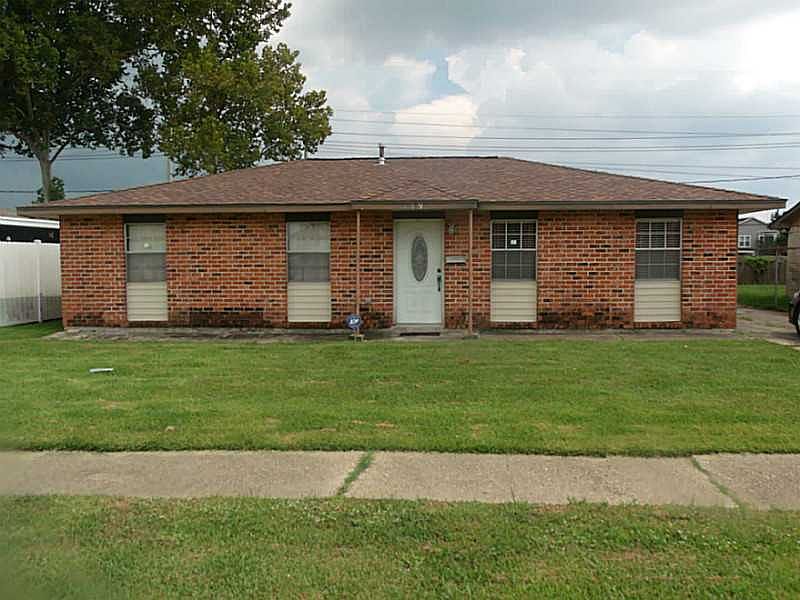 1st image of 409 Willowbrook Dr