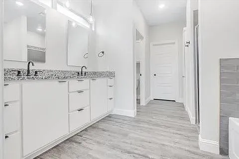 5701 118th St — Photo 13