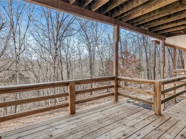 12 Scalloway Cir, Bella Vista, AR 72715