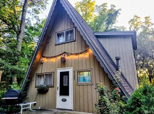 9207 N Koher Rd E, Syracuse, IN 46567