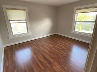 111 W Willow Ave #2, Wheaton, IL 60187