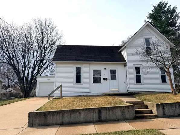 315 E Lacrosse St, Tomah, WI 54660