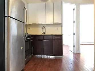 Rented by Premier Metro Realty Corp